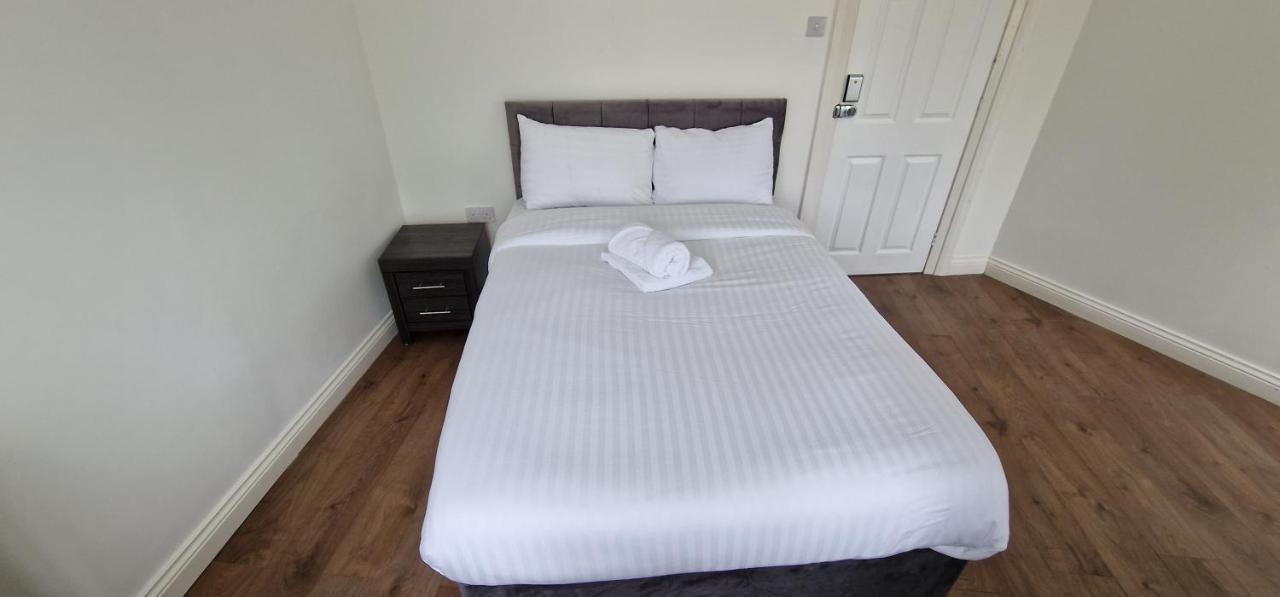 Apartment In Wakefield City Centre Exterior photo